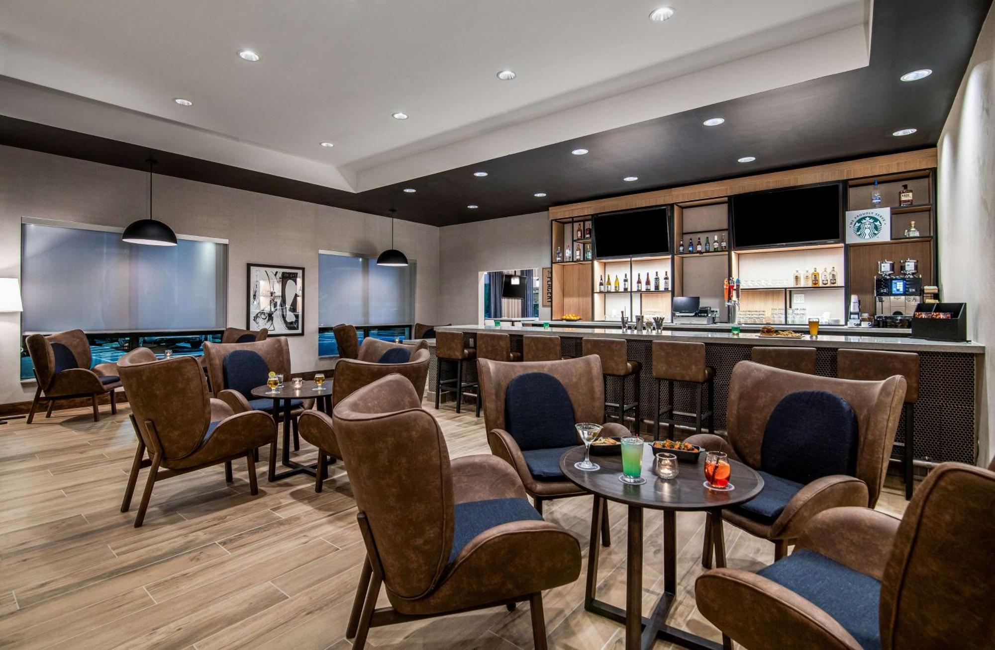Hyatt Place Newark-Silicon Valley エクステリア 写真