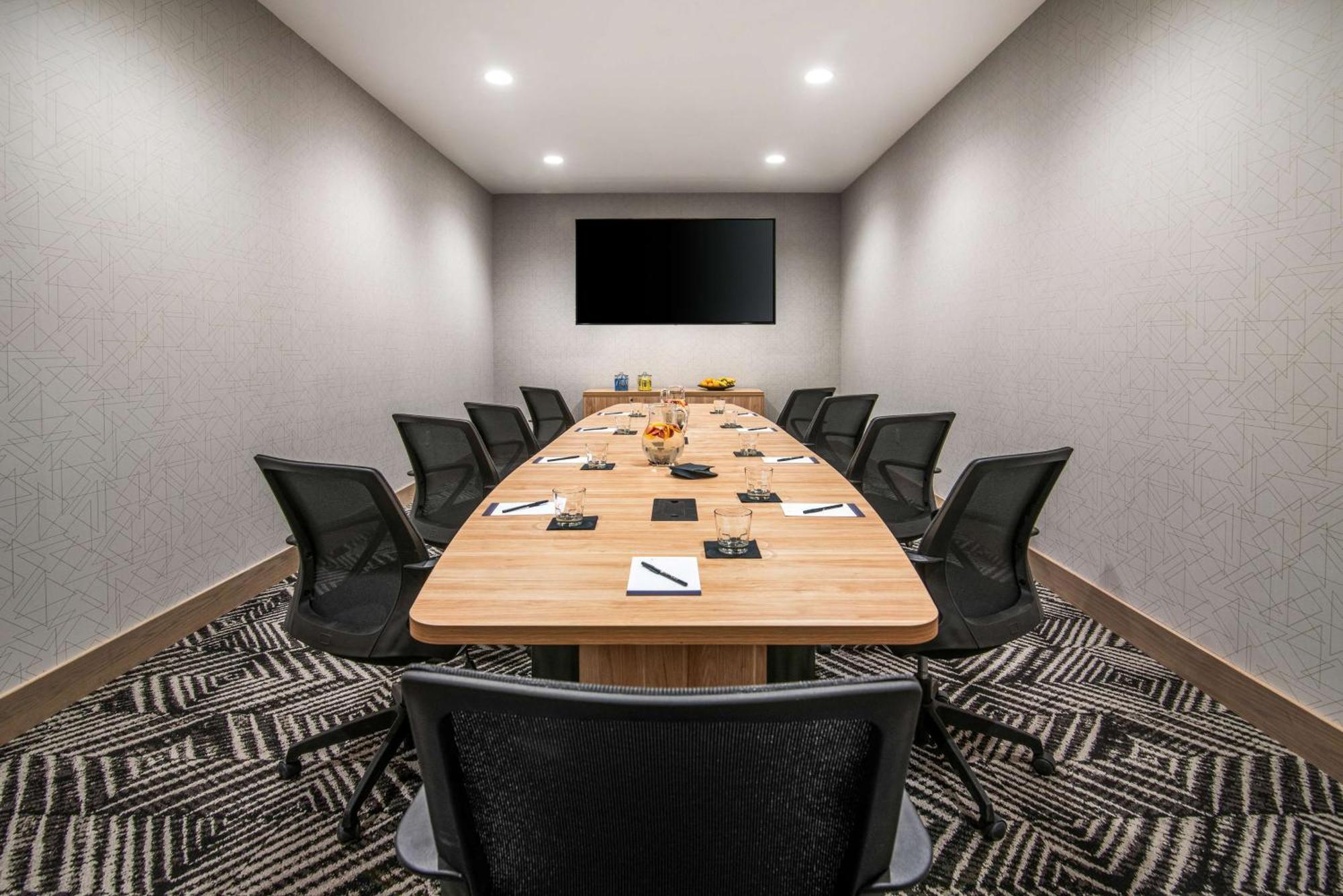Hyatt Place Newark-Silicon Valley エクステリア 写真