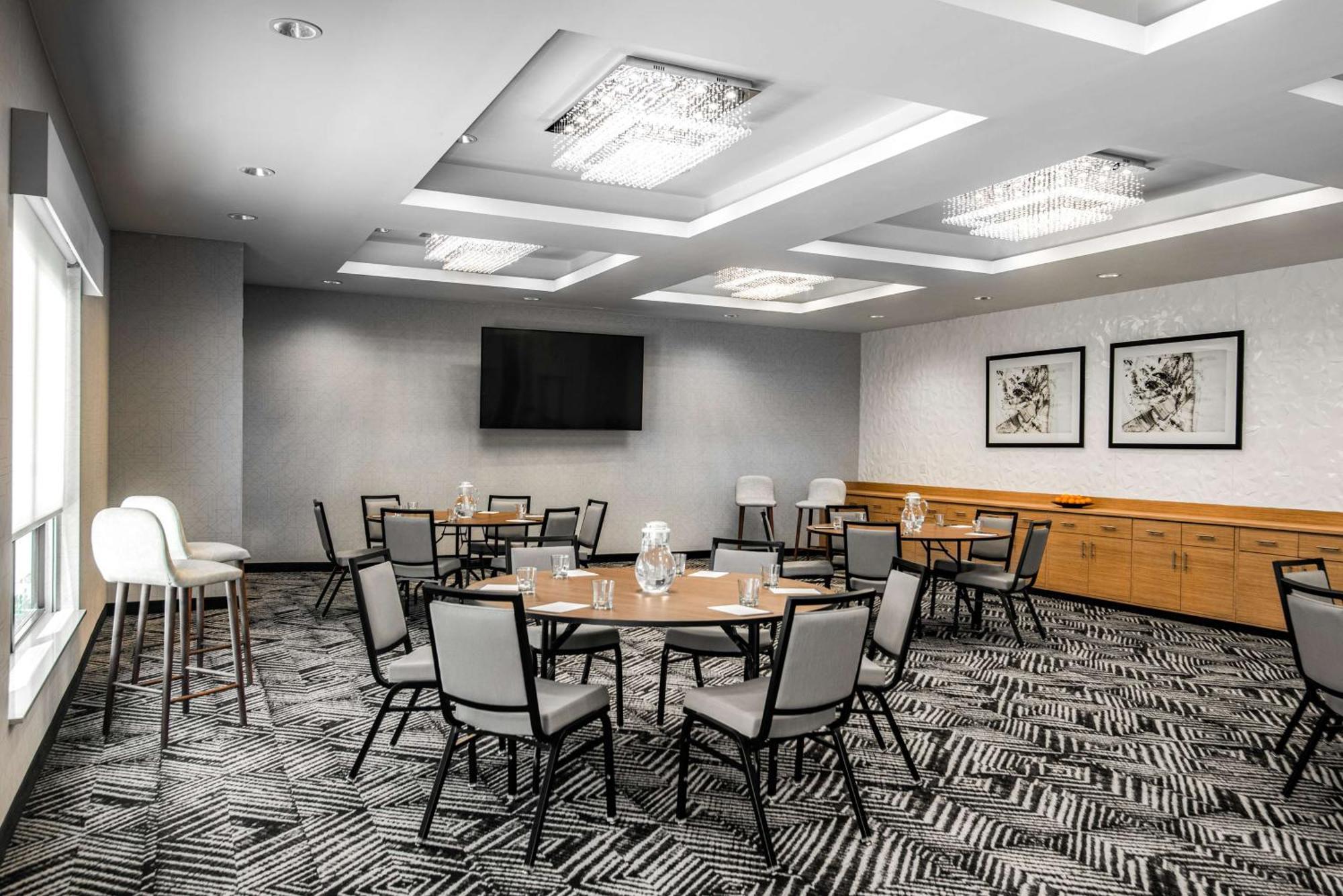 Hyatt Place Newark-Silicon Valley エクステリア 写真