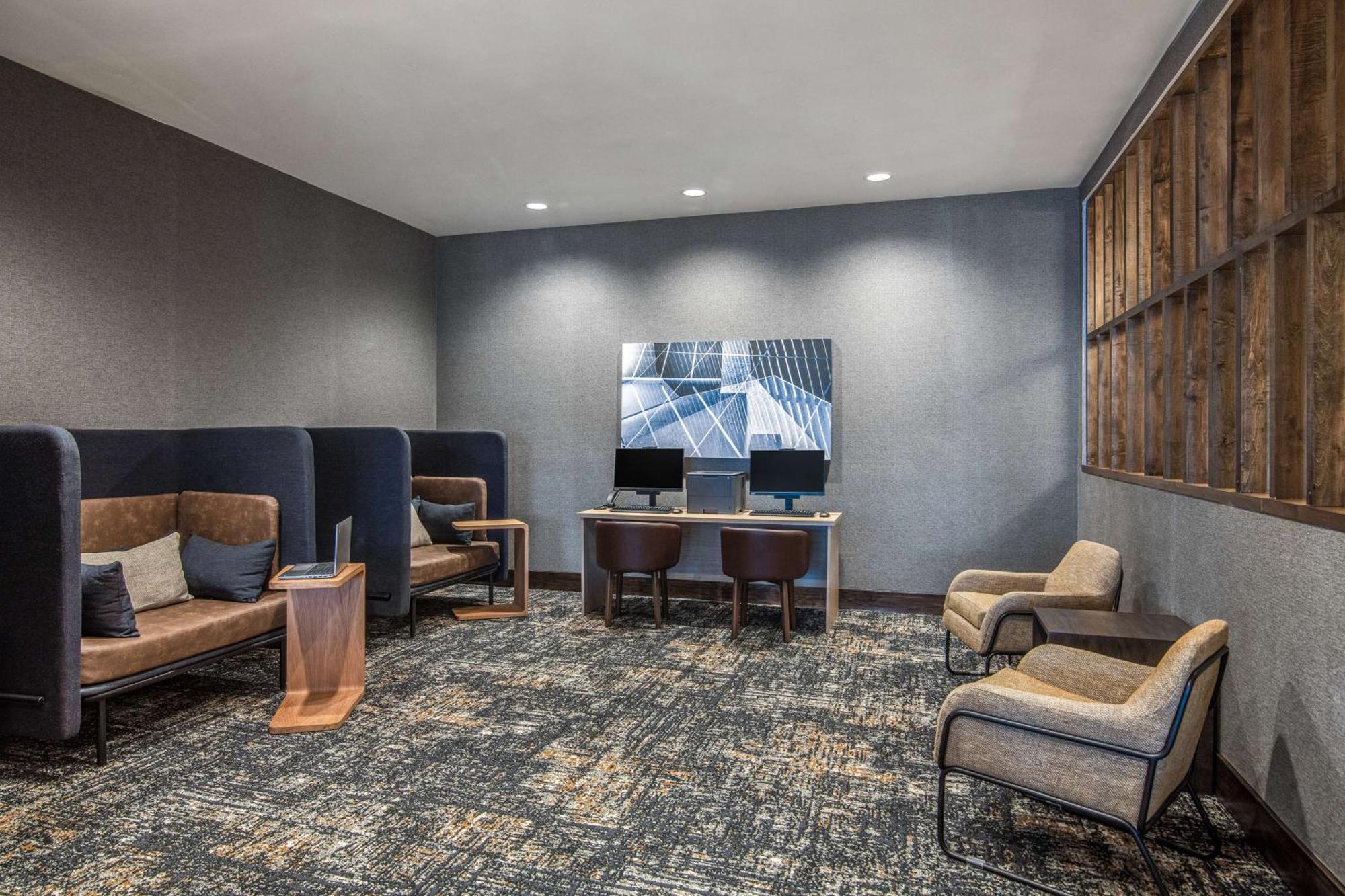 Hyatt Place Newark-Silicon Valley エクステリア 写真